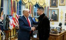 Tramp Ronalduya müraciət etdi: Çantalarını yığ, sənə ehtiyacımız var