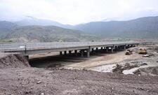 Şahin Mustafayev: Ağbənd–Kəlalə avtomobil körpüsünün tikintisi başa çatıb