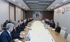 Ceyhun Bayramov Fuad Oktay və Nikoloz Şamxaradze ilə görüşdü