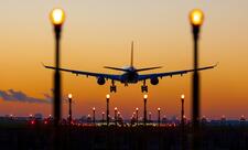 Bağdad Hava Limanının müvəqqəti bağlandığı açıqlanıb