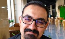 Zəncan Universitetinin professoru rejim cinayətlərinə etiraz etdiyinə görə dərs deməkdən məhrum edilib