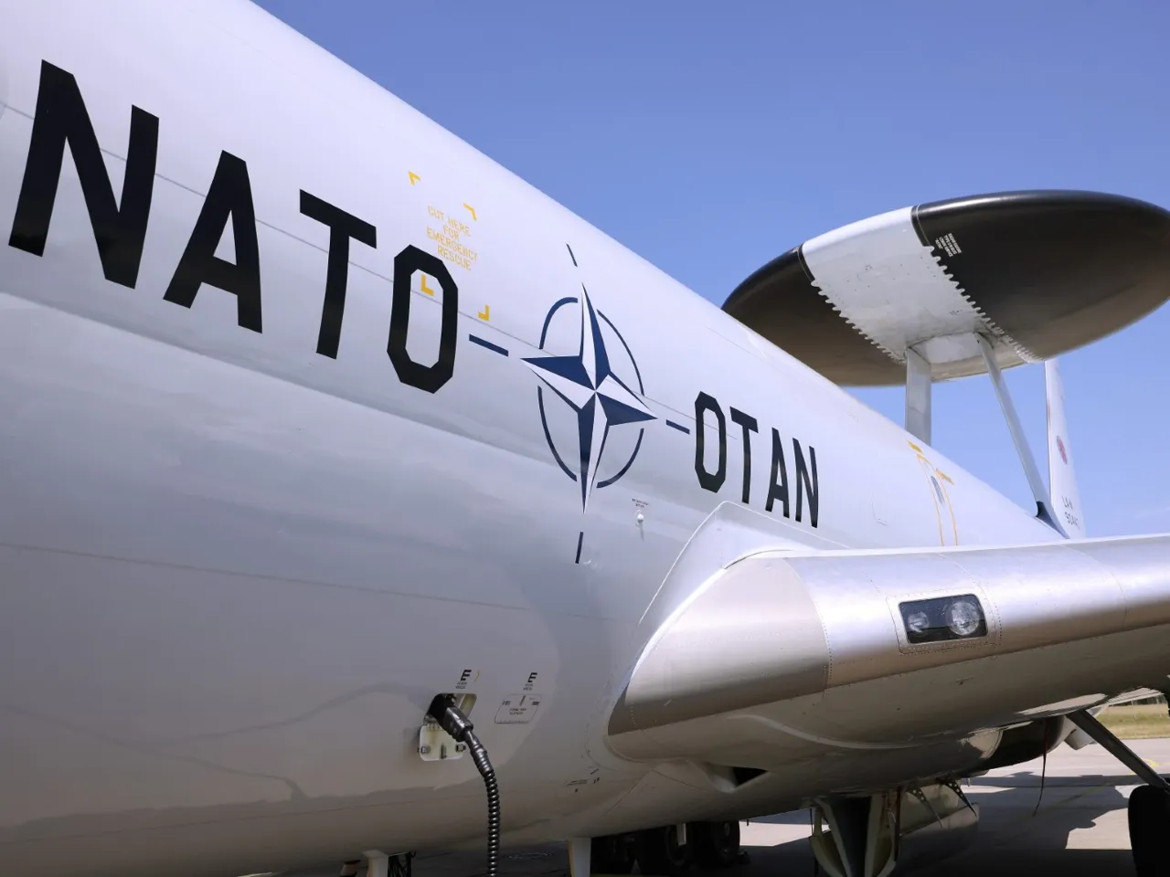 NATO-nun kəşfiyyat təyyarəsi Qara dənizin neytral suları üzərində müşahidə olunub