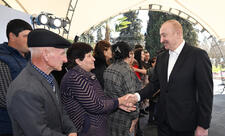 Prezident İlham Əliyev Xocavənd şəhər və Xocavənd kənd sakinləri ilə görüşüb -FOTO