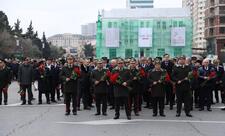 Səfərbərlik Xidmətinin rəhbərliyi Xocalı soyqırımı abidəsini ziyarət edib