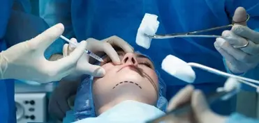 Nazir: Plastik və estetik əməliyyat etmək üçün 45 həkimə icazə verilib, siyahı genişlənir