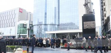 Xocalı faciəsi qurbanlarının xatirəsinə ehtiram ziyarəti - FOTOLENT