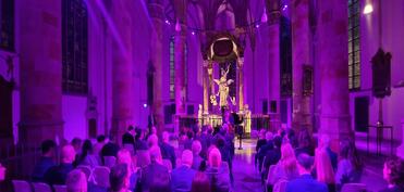 Haaqanın baş kilsəsində Xocalı soyqırımının qurbanları yad edilib