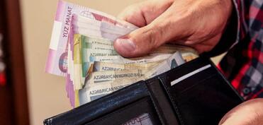 Nazirlik vətəndaşlara 1000 manat ödəniş ediləcəyi ilə bağlı yayılan xəbərlərə aydınlıq gətirib