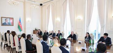 Prezidentin Efiopiyanın Baş naziri ilə geniş tərkibdə görüşü olub, sənədlər imzalanıb - YENİLƏNİB