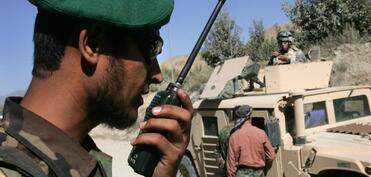 Əfqanıstan Pakistan HHQ-nə məxsus təyyarəni vurub