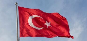 Rəsmi Ankara İrandakı Türkiyə vətəndaşlarına çağırış edib, köç iddialarını yalanlayıb