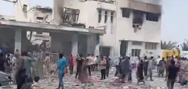 Hava zərbələri nəticəsində İranda qızlar məktəbində ölən şagirdlərin sayı 57 nəfərə çatıb - YENİLƏNİB-1