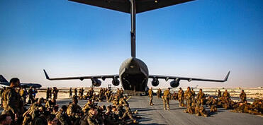 ABŞ Qətərdəki Əl-Udeyd aviabazasından bir hissə personalı çıxarır