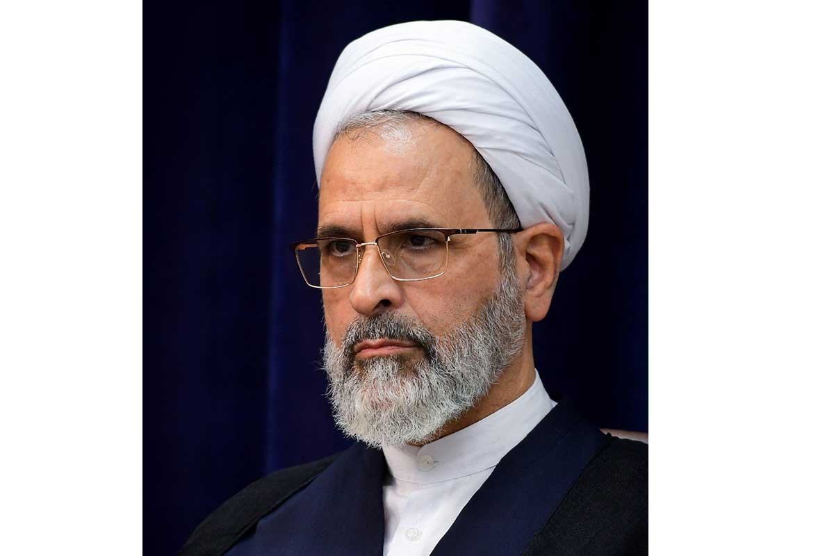 Ayətullah Əli Rza Arafi İran Ali Liderinin səlahiyyətlərini müvəqqəti icra edəcək