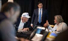 Trampın İrana qarşı hərbi əməliyyatları izləməsinin görüntüləri yayılıb