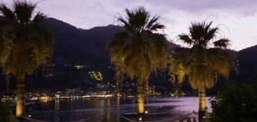 BƏƏ Tehrandakı səfirliyini bağlayır