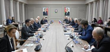 Rusiya-Azərbaycan Hökumətlərarası Komissiyasının həmsədrlərinin görüşü olub