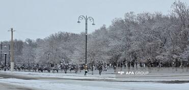 Bəzi yerlərdə qar yağır - FAKTİKİ HAVA