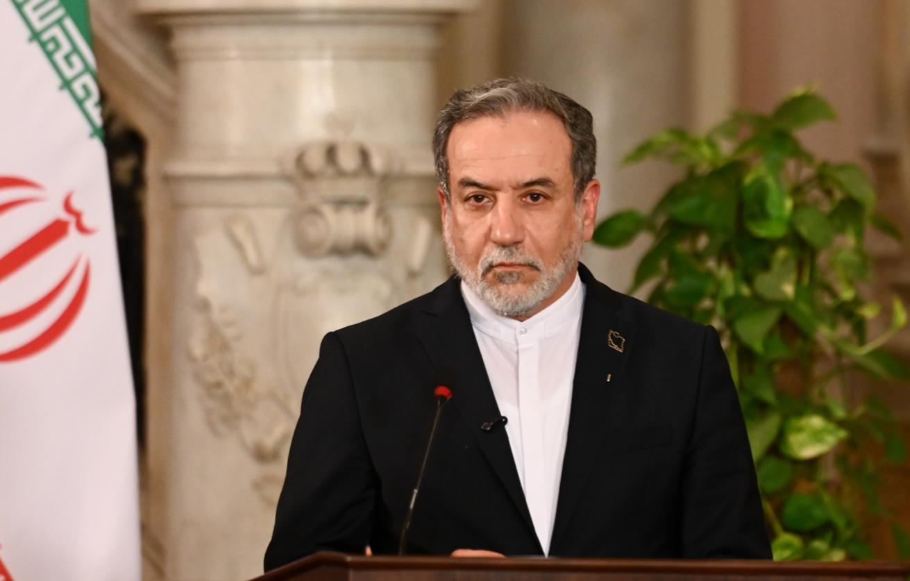 İran XİN: ABŞ İsrail adından münaqişədə iştirak edir