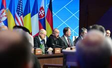 Azərbaycan lideri: Aralıq və Egey dənizlərində 22 milyon ton neftayırma potensialımız olacaq