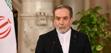 İran XİN: ABŞ İsrail adından münaqişədə iştirak edir