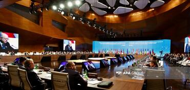 AİB: Xəzər regionunda enerji transformasiyası sürətlənir