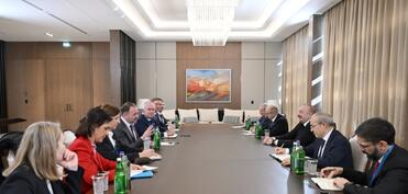 Prezident Avropa Komissiyasının enerji və mənzil siyasəti üzrə komissarını qəbul edib