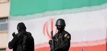 SEPAH heç bir tankerin Hörmüz boğazından keçməsinə icazə verməyəcəyini açıqlayıb