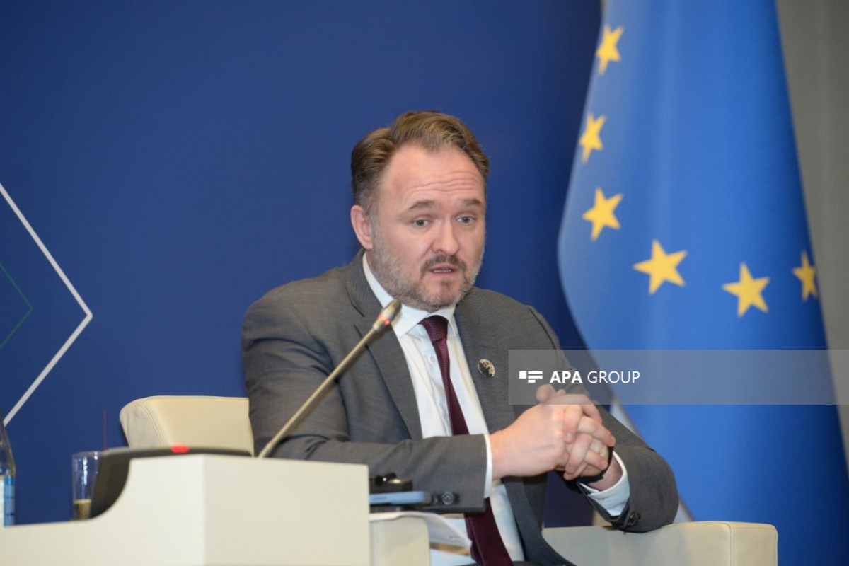 Aİ Azərbaycanla enerji sahəsində yüksək səviyyəli dialoqu davam etdirmək barədə razılığa gəlib