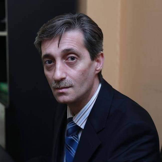 “Ukrayna lideri seçkiləri təxirə salır?”