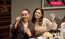 Bakcell 8 Martı xanım jurnalistlərlə birgə qeyd edib