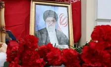 İran Xamenei ilə vida mərasimini təxirə salıb