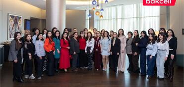 Bakcell 8 Martı xanım jurnalistlərlə birgə qeyd edib