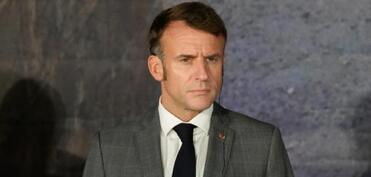 Makron İsrailin Livanda mümkün quru əməliyyatını strateji səhv adlandırıb