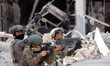 İsrail ordusu İranın daxili təhlükəsizlik qərargahına zərbə endirib