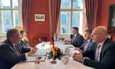 Elçin Əmirbəyovun Almaniyada görüşlər keçirib