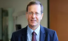 Hersoq: İsrail Trampa heç nə diktə etmir və Amerikanı müharibəyə sürükləməyib