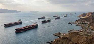 37 Hindistan bayraqlı gəmi və 1109 ekipaj Hörmüzdə ilişib qalıb