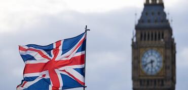 Böyük Britaniya bəzi diplomatlarını Bəhreyndən çıxarır