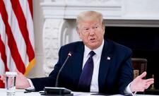 Tramp: Üç gündə İran Hərbi Dəniz Qüvvələrinin 42 gəmisini məhv etdik