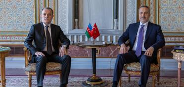 Azərbaycan və Türkiyə XİN rəhbərləri görüşüb
