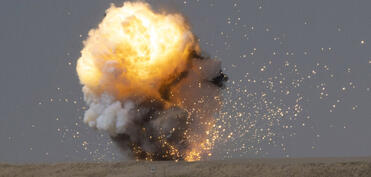 İran Küveytdəki ABŞ bazasına zərbə endirib