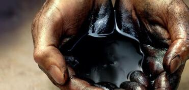 Dünya bazarlarında neft 4%-dən çox ucuzlaşıb