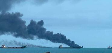 İran Fars körfəzindəki ABŞ bazalarına yeni raket zərbələri endirib