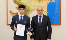 DGKA tələbəsinin komandası robot olimpiadasında qalib olub