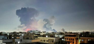 İran Bəhreyn və digər bölgələrdə ABŞ bazalarına zərbə endirib