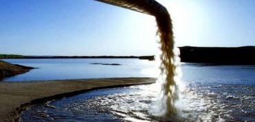 Sumqayıtda sənaye müəssisələrinin tullantı sularının təmizlənmədən Xəzərə axıdıldığı üzə çıxıb