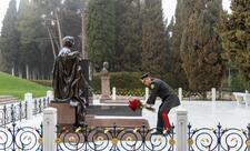 SOMDA rəhbərliyi Şəhidlər xiyabanını ziyarət edib