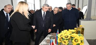 Xocavəndin Qırmızı Bazar qəsəbəsində yerləşən günəbaxan yağları zavoduna baxış keçirilib