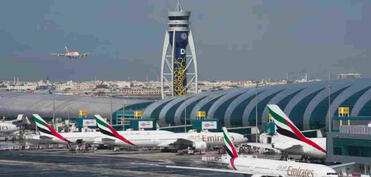 Dubay hava limanında uçuşlar qismən bərpa edilib